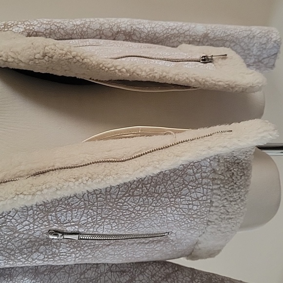 Vintage Y2K Genuine Shearling Leather Distressed Moto Biker Jacket Small Beige - Picture 7 of 10